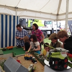 Moreton Show